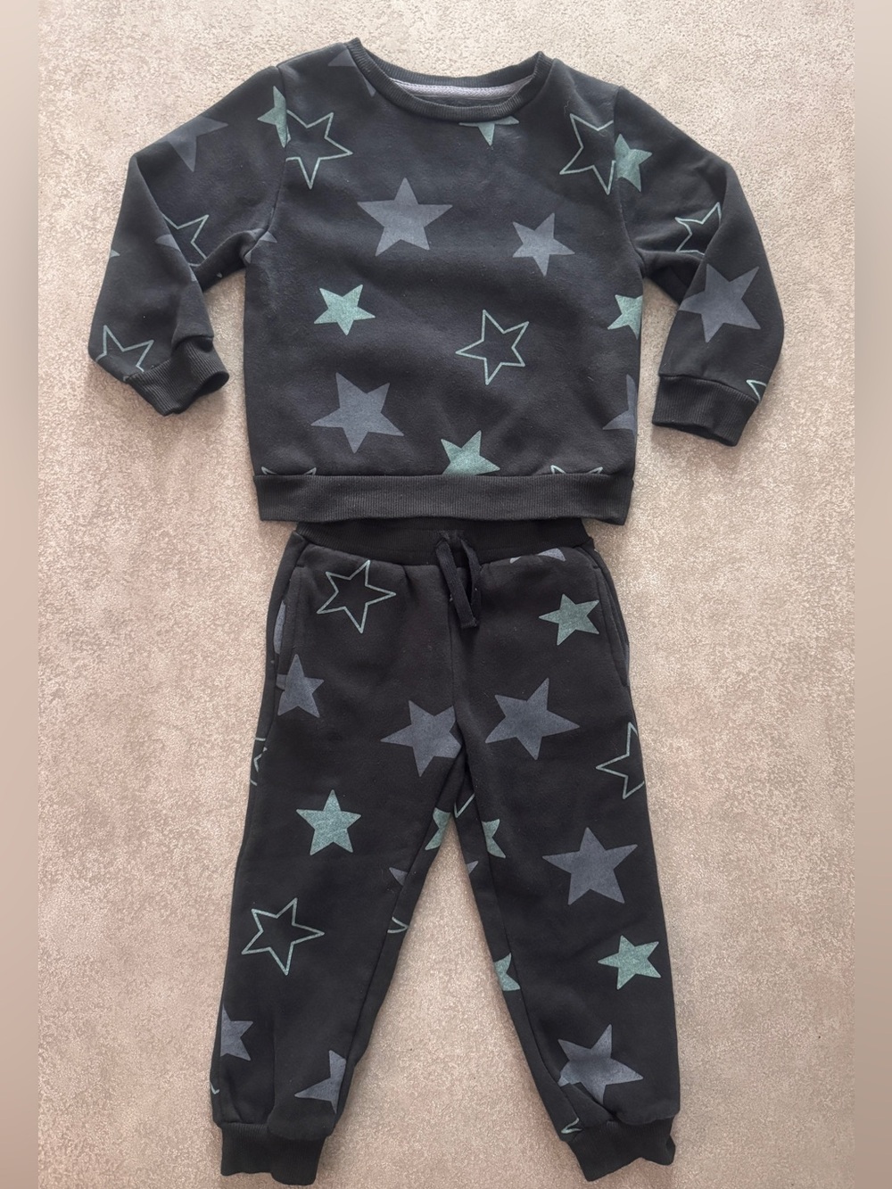 Falls Creek Kids 3T/4T Star Sweatshirt Sweatpants Set